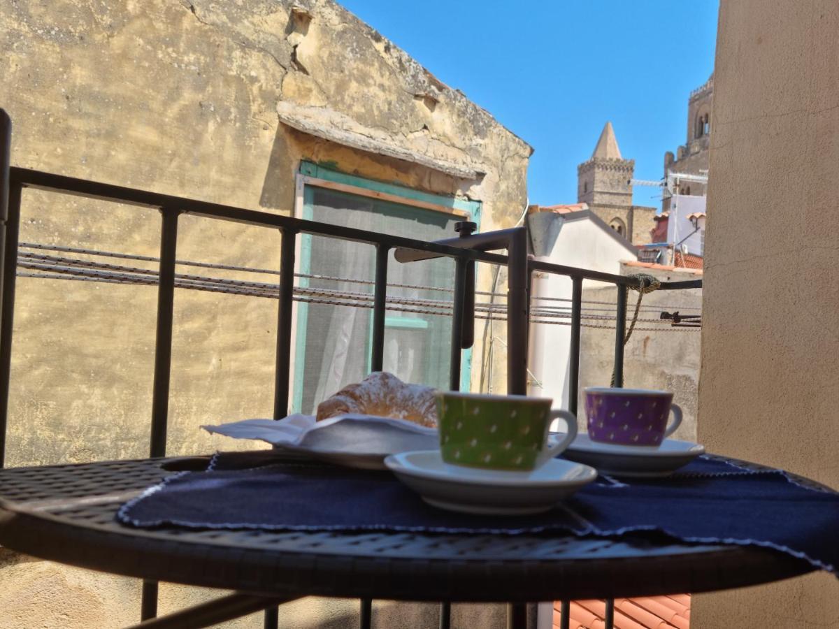 Casa Vacanze Costa 7 Cefalù Eksteriør billede